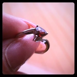 Garnet set in 925 silver